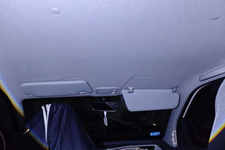 Used Wuling Hongguang MINIEV 2021 Macaron Premium Model – Lithium Iron Phosphate Headliner
