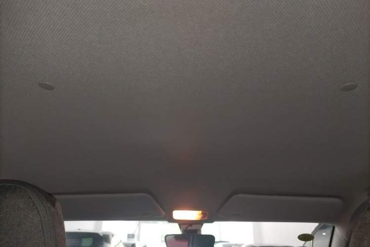 Used Wuling Hongguang MINIEV 2021 Macaron Premium Model – Lithium Iron Phosphate Headliner