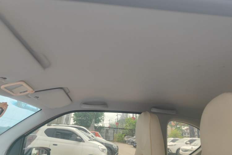 Used Wuling Hongguang MINIEV 2021 Macaron Premium Model – Lithium-NMC Headliner