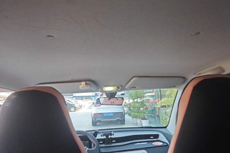 Used Wuling Hongguang MINIEV 2021 Macaron Premium Model – Lithium-NMC Headliner
