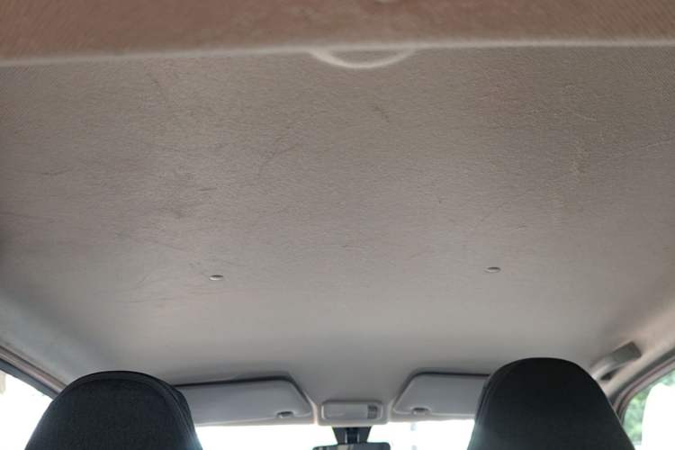Used Wuling Hongguang MINIEV 2021 Macaron Premium Model – Lithium Iron Phosphate Headliner