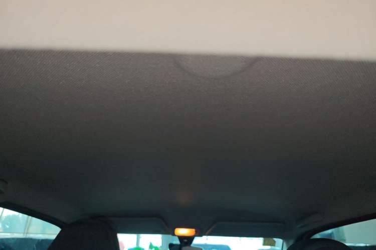 Used Wuling Hongguang MINIEV 2021 Macaron Premium Model – Lithium Iron Phosphate Headliner