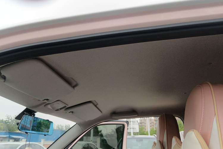 Used Wuling Hongguang MINIEV 2021 Macaron Fashion Model Lithium Iron Phosphate Headliner