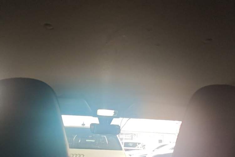 Used Wuling Hongguang MINIEV 2021 Macaron Fashion Model Lithium Iron Phosphate Headliner