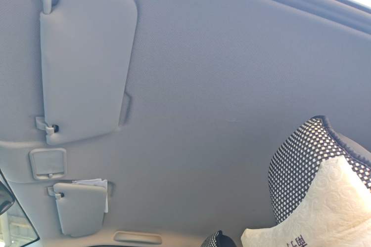 Used Wuling Hongguang MINIEV 2021 Macaron Premium Model – Lithium Iron Phosphate Headliner