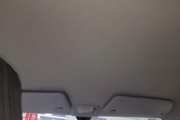 Used Wuling Hongguang MINIEV 2021 Macaron Premium Model – Lithium Iron Phosphate Headliner