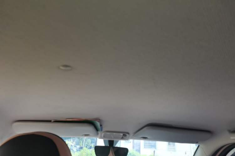 Used Wuling Hongguang MINIEV 2021 Macaron Premium Model – Lithium Iron Phosphate Headliner