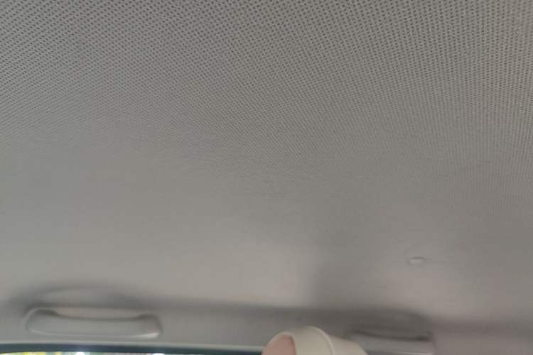 Used Wuling Hongguang MINIEV 2021 Macaron Premium Model – Lithium Iron Phosphate Headliner