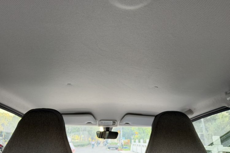 Used Wuling Hongguang MINIEV 2021 Macaron Fashion Model Lithium Iron Phosphate Headliner