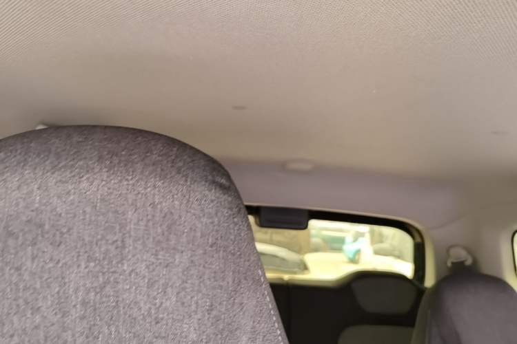 Used Wuling Hongguang MINIEV 2021 Macaron Fashion Edition Lithium-Ion Battery Headliner