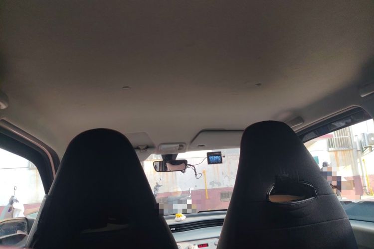 Used Wuling Hongguang MINIEV 2021 Macaron Premium Model – Lithium Iron Phosphate Headliner