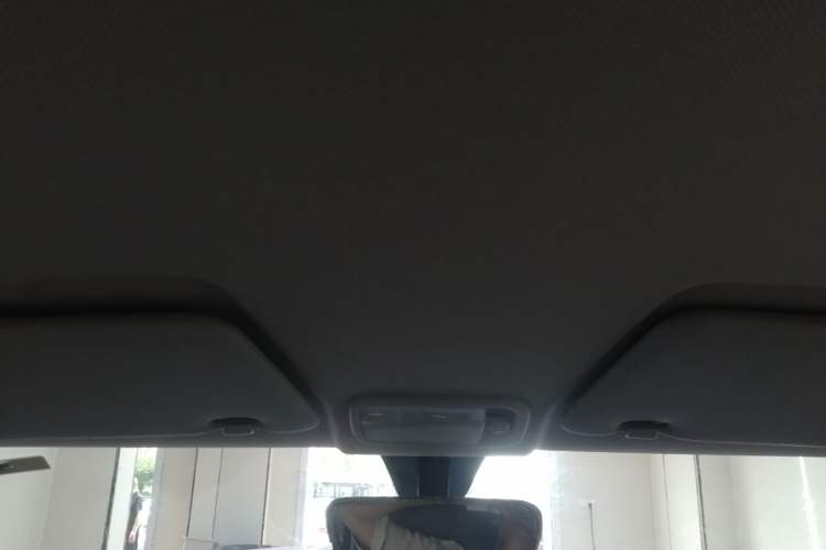 Used Wuling Hongguang MINIEV 2021 Macaron Premium Model – Lithium Iron Phosphate Headliner