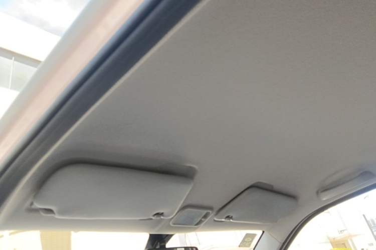 Used Wuling Hongguang MINIEV 2021 Macaron Premium Model – Lithium Iron Phosphate Headliner