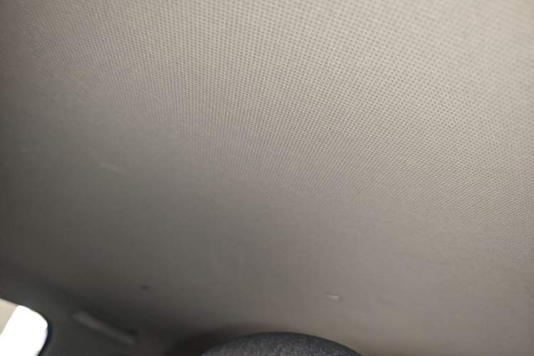 Used Wuling Hongguang MINIEV 2021 Macaron Premium Model – Lithium Iron Phosphate Headliner