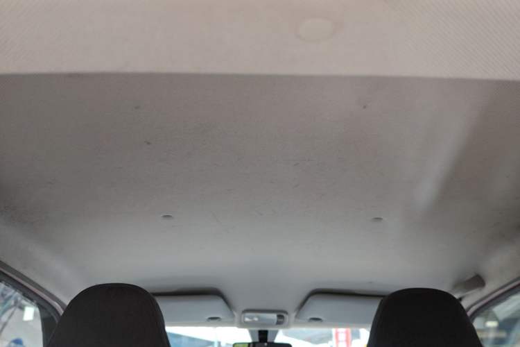 Used Wuling Hongguang MINIEV 2021 Macaron Premium Model – Lithium-NMC Headliner