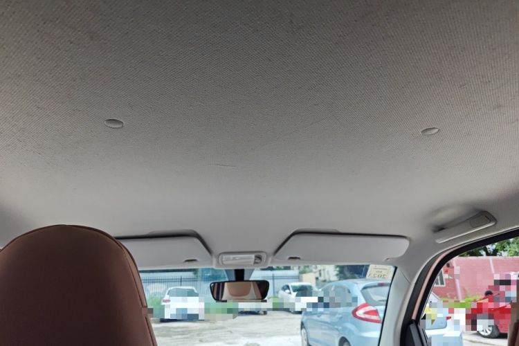 Used Wuling Hongguang MINIEV 2021 Macaron Premium Model – Lithium Iron Phosphate Headliner