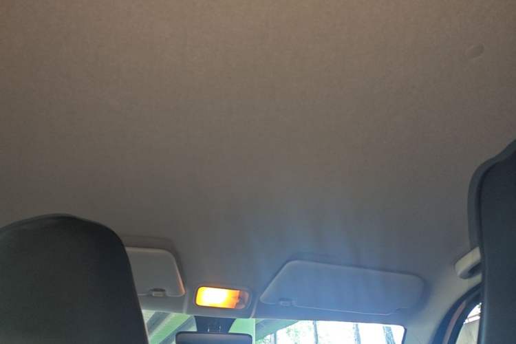 Used Wuling Hongguang MINIEV 2021 Macaron Premium Model – Lithium Iron Phosphate Headliner