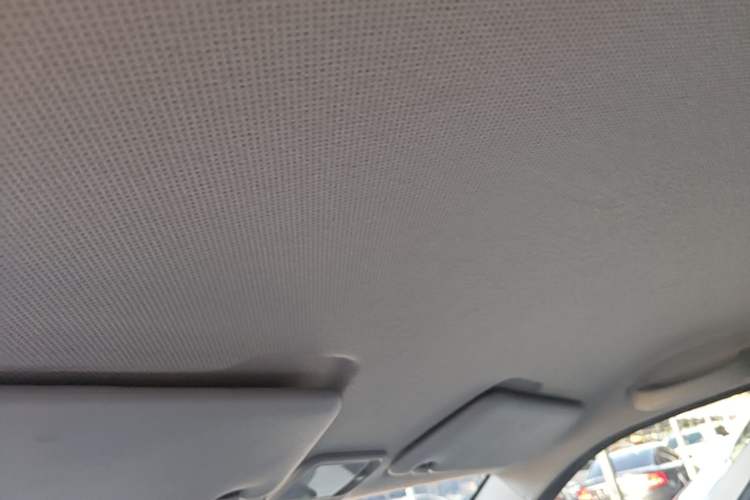 Used Wuling Hongguang MINIEV 2021 Macaron Premium Model – Lithium Iron Phosphate Headliner