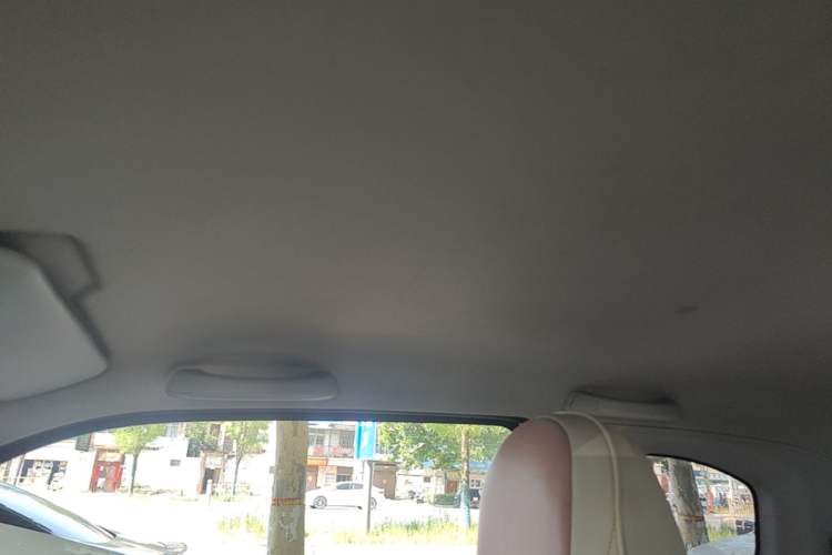 Used Wuling Hongguang MINIEV 2021 Macaron Premium Model – Lithium Iron Phosphate Headliner