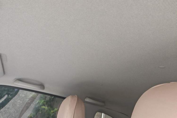 Used Wuling Hongguang MINIEV 2021 Macaron Premium Model – Lithium Iron Phosphate Headliner