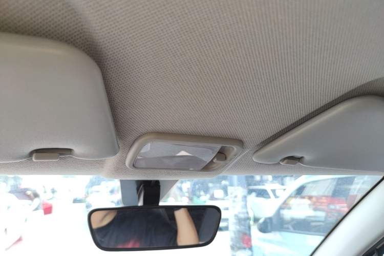 Used Wuling Hongguang MINIEV 2021 Macaron Premium Model – Lithium-NMC Headliner