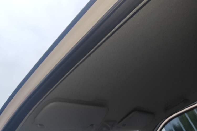 Used Wuling Hongguang MINIEV 2021 Macaron Fashion Edition Lithium-Ion Battery Headliner