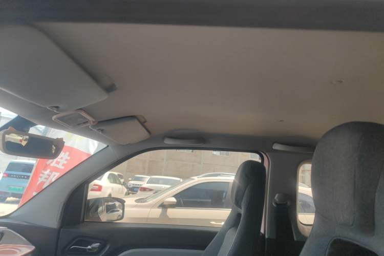 Used Wuling Hongguang MINIEV 2021 Macaron Premium Model – Lithium-NMC Headliner