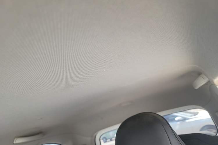 Used Wuling Hongguang MINIEV 2021 Macaron Fashion Edition Lithium-Ion Battery Headliner