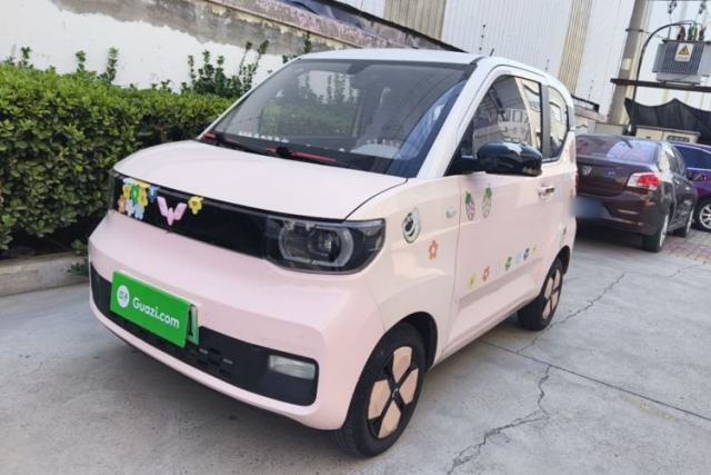 Wuling Hongguang MINIEV 2021 Macaron Sandwich Model 170 km Lithium Ternary usata
