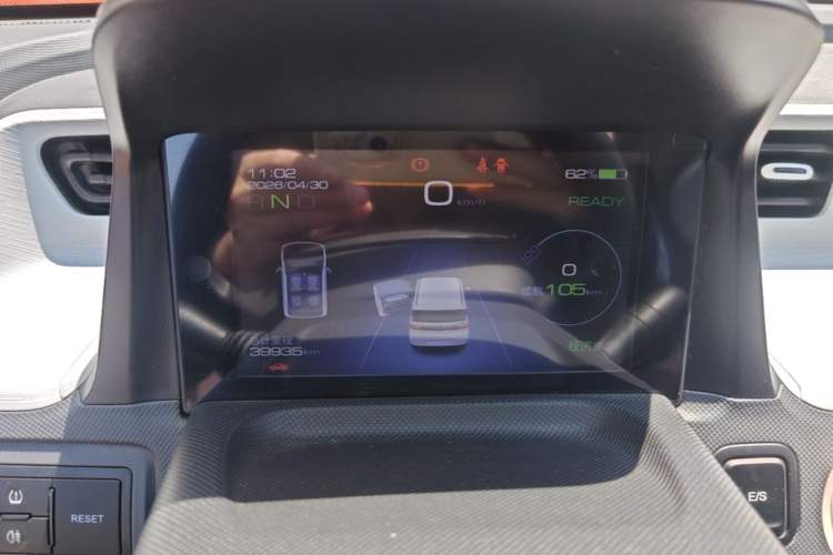 Used Wuling Hongguang MINIEV 2021 Macaron Premium Model – Lithium Iron Phosphate Instrument Cluster