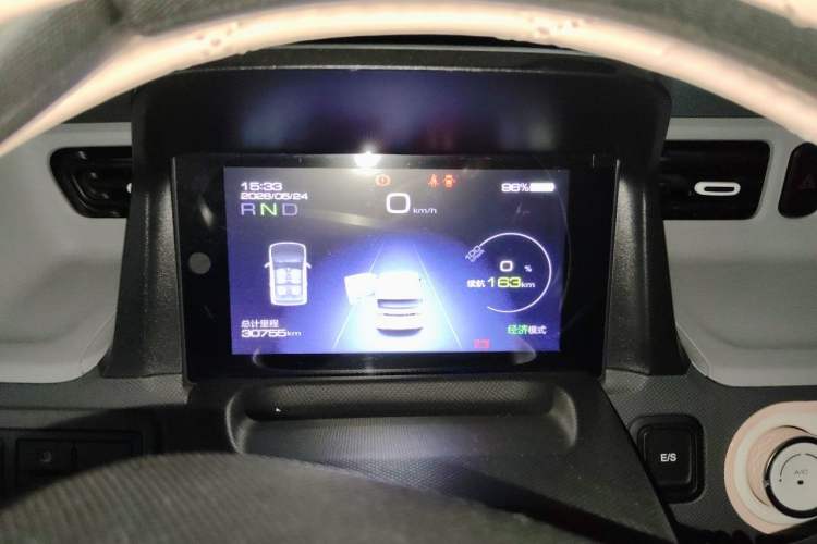 Used Wuling Hongguang MINIEV 2021 Macaron Premium Model – Lithium Iron Phosphate Instrument Cluster