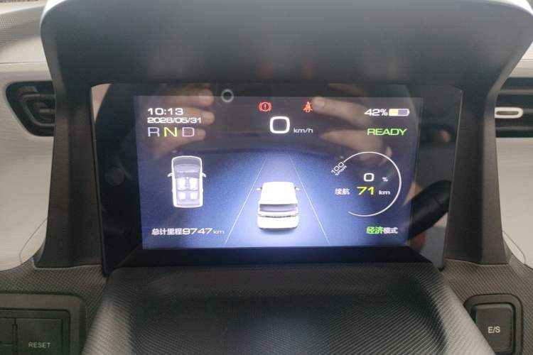 Used Wuling Hongguang MINIEV 2021 Macaron Premium Model – Lithium Iron Phosphate Instrument Cluster