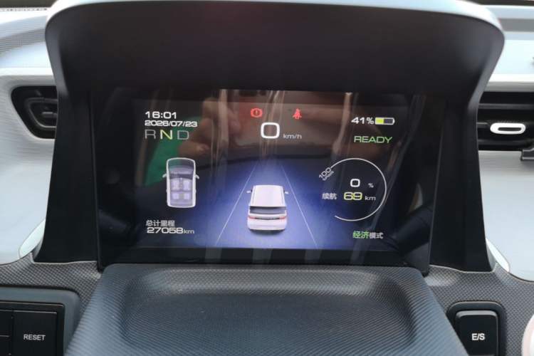 Used Wuling Hongguang MINIEV 2021 Macaron Premium Model – Lithium-NMC Instrument Cluster