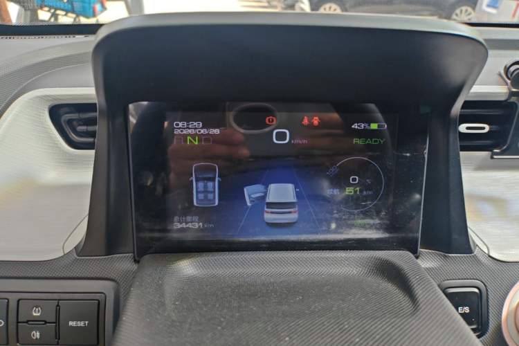 Used Wuling Hongguang MINIEV 2021 Macaron Fashion Model Lithium Iron Phosphate Instrument Cluster