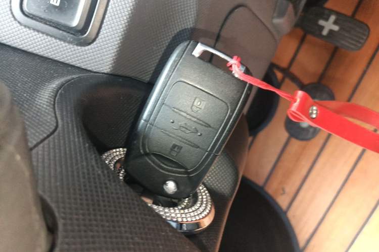 Used Wuling Hongguang MINIEV 2021 Macaron Premium Model – Lithium-NMC Interior 1
