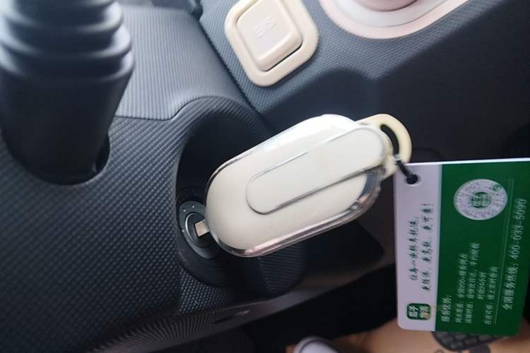 Used Wuling Hongguang MINIEV 2021 Macaron Fashion Edition Lithium-Ion Battery Interior 1