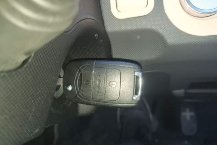 Used Wuling Hongguang MINIEV 2021 Macaron Premium Model – Lithium Iron Phosphate Interior 1
