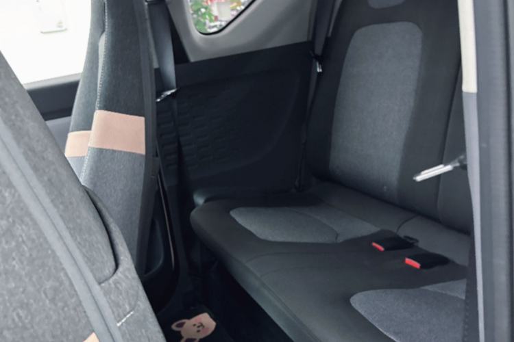 Used Wuling Hongguang MINIEV 2021 Macaron Premium Model – Lithium Iron Phosphate Interior 3