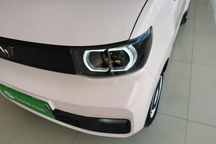 Used Wuling Hongguang MINIEV 2021 Macaron Fashion Edition Lithium-Ion Battery Left Front Headlight