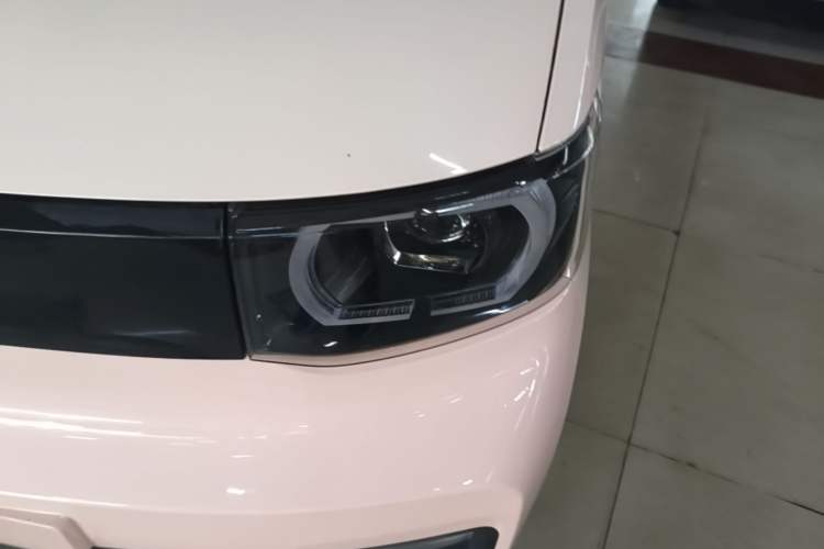 Used Wuling Hongguang MINIEV 2021 Macaron Premium Model – Lithium Iron Phosphate Left Front Headlight