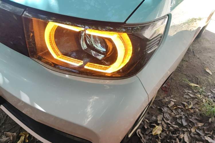 Used Wuling Hongguang MINIEV 2021 Macaron Fashion Model Lithium Iron Phosphate Left Front Headlight
