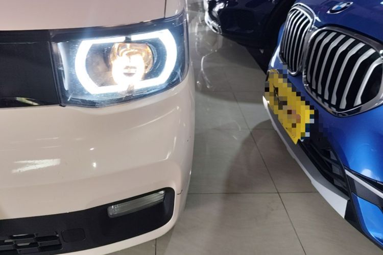 Used Wuling Hongguang MINIEV 2021 Macaron Fashion Edition Lithium-Ion Battery Left Front Headlight