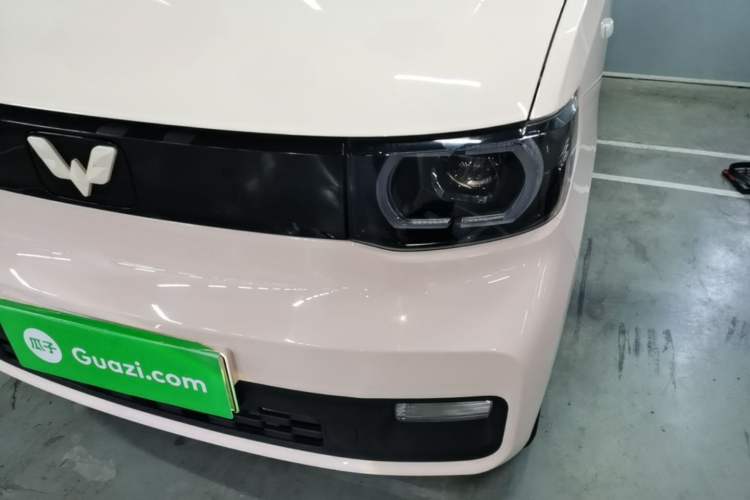 Used Wuling Hongguang MINIEV 2021 Macaron Premium Model – Lithium Iron Phosphate Left Front Headlight