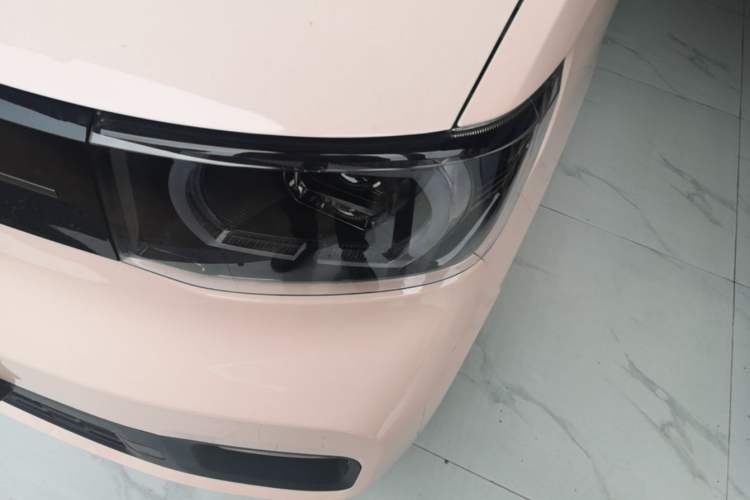 Used Wuling Hongguang MINIEV 2021 Macaron Premium Model – Lithium Iron Phosphate Left Front Headlight