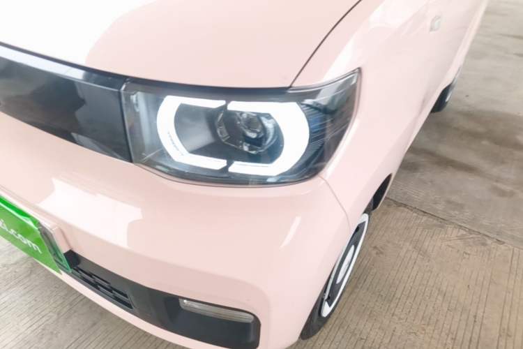 Used Wuling Hongguang MINIEV 2021 Macaron Premium Model – Lithium Iron Phosphate Left Front Headlight