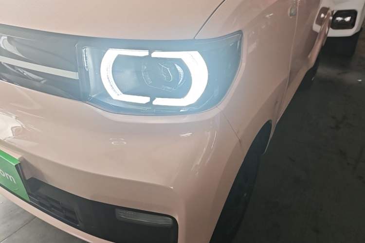 Used Wuling Hongguang MINIEV 2021 Macaron Fashion Model Lithium Iron Phosphate Left Front Headlight