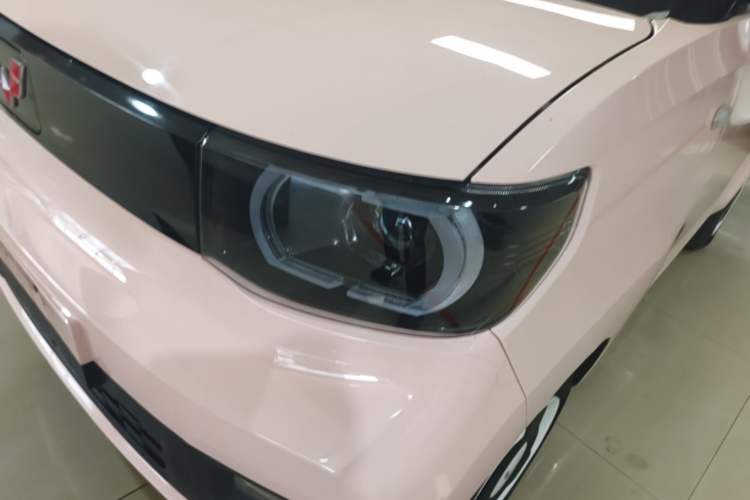 Used Wuling Hongguang MINIEV 2021 Macaron Fashion Model Lithium Iron Phosphate Left Front Headlight