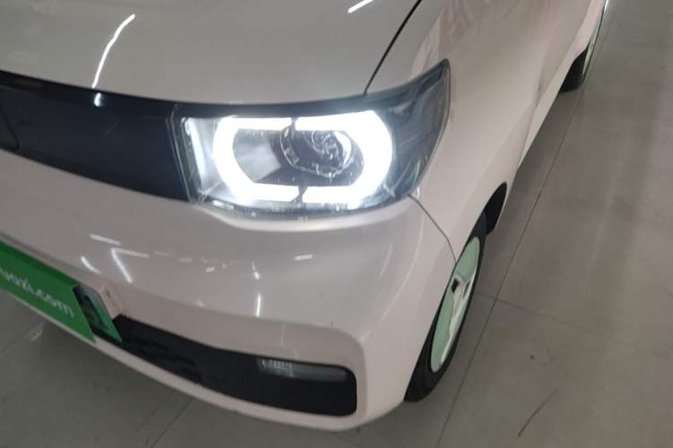 Used Wuling Hongguang MINIEV 2021 Macaron Premium Model – Lithium Iron Phosphate Left Front Headlight