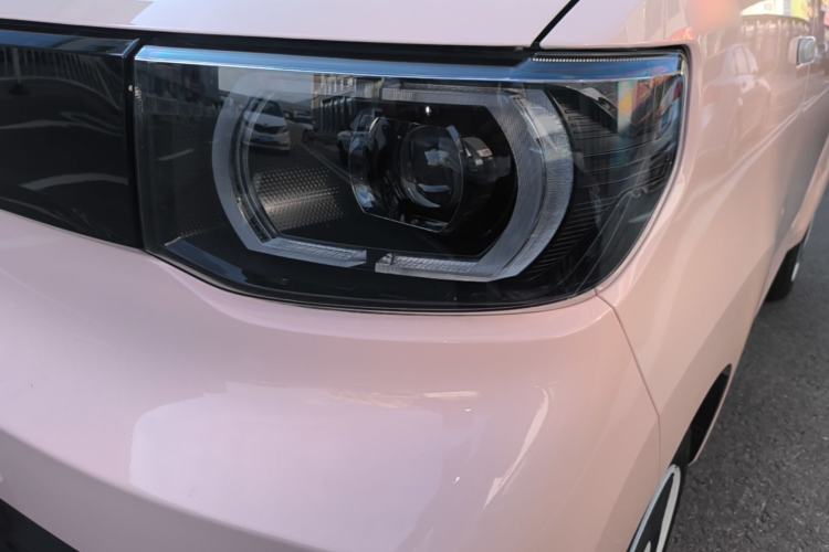 Used Wuling Hongguang MINIEV 2021 Macaron Fashion Model Lithium Iron Phosphate Left Front Headlight