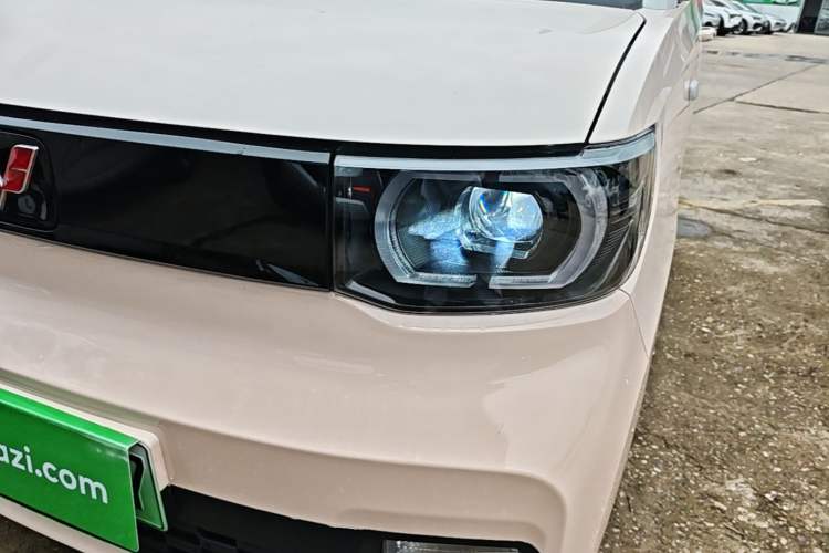 Used Wuling Hongguang MINIEV 2021 Macaron Premium Model – Lithium Iron Phosphate Left Front Headlight